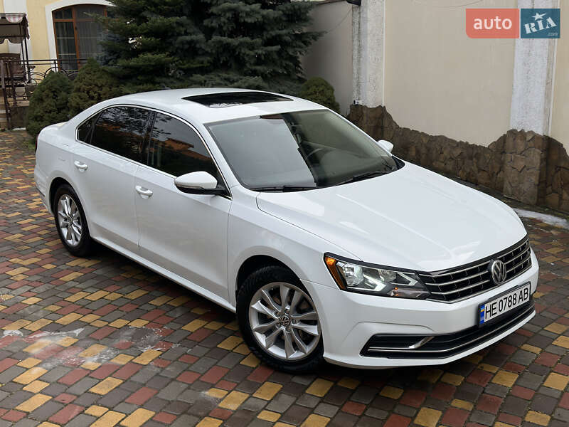 Седан Volkswagen Passat 2017 в Николаеве