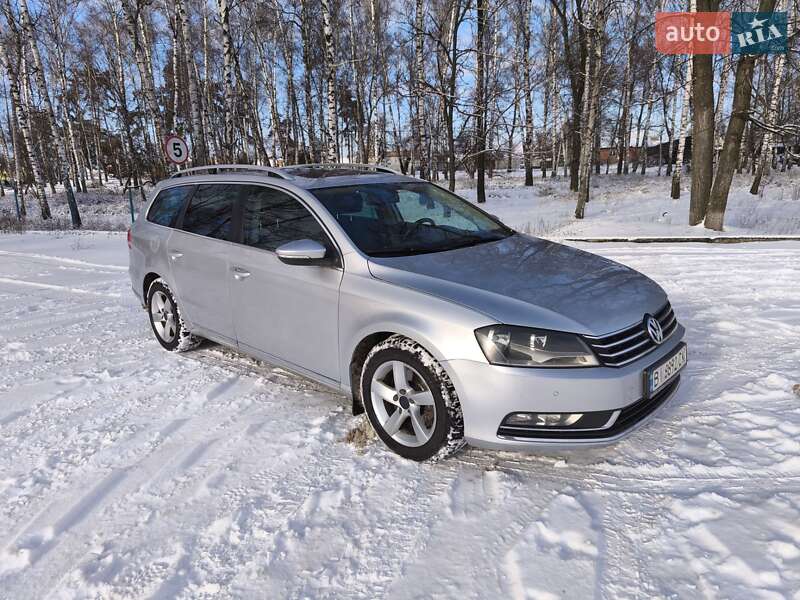 Универсал Volkswagen Passat 2012 в Ахтырке