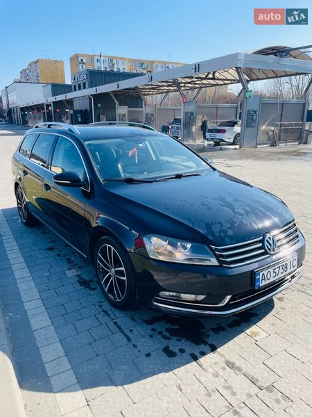 Универсал Volkswagen Passat 2011 в Ужгороде