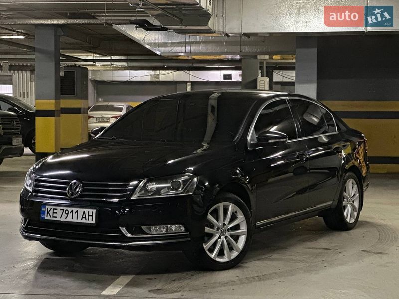 Седан Volkswagen Passat 2014 в Днепре Седан Volkswagen Passat 2014 в Днепре