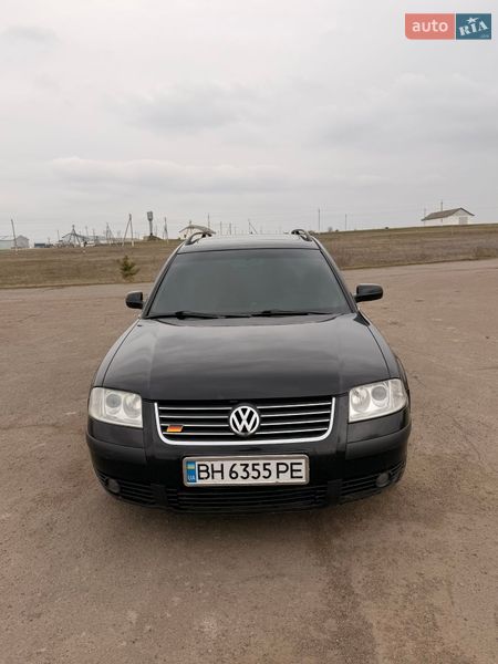 Универсал Volkswagen Passat 2000 в Окнах