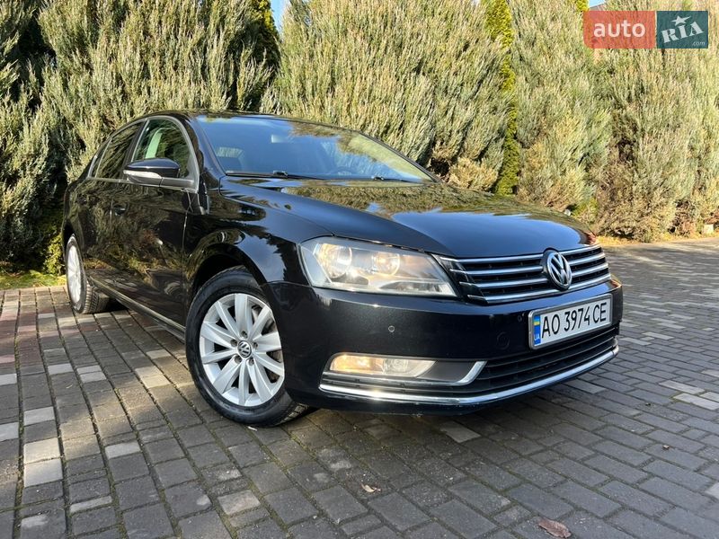 Седан Volkswagen Passat 2012 в Самборе