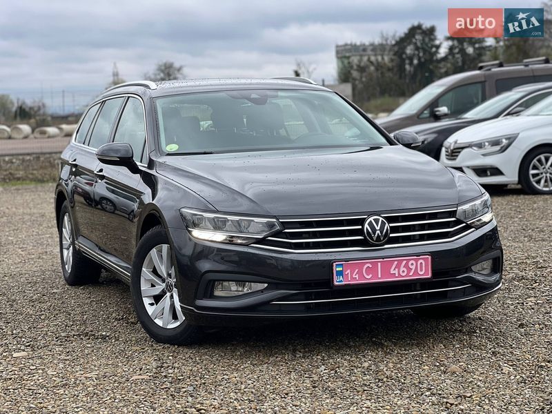 Универсал Volkswagen Passat 2021 в Стрые