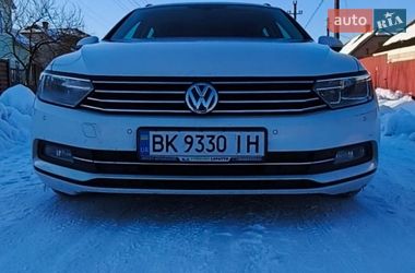 Універсал Volkswagen Passat 2016 в Степані