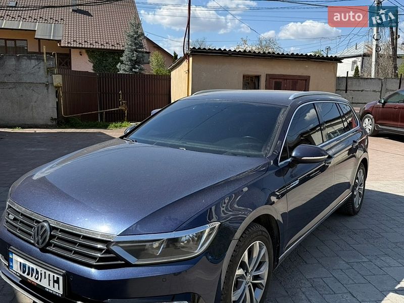 Универсал Volkswagen Passat 2015 в Ивано-Франковске
