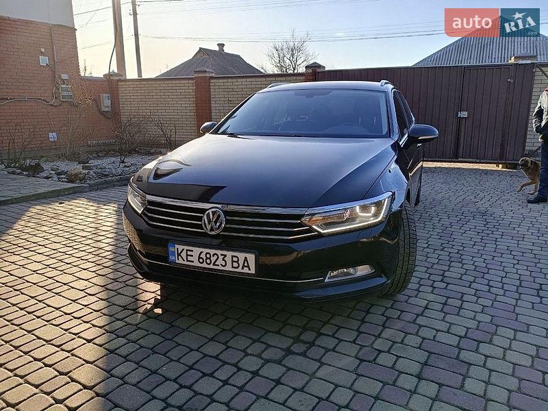 Универсал Volkswagen Passat 2018 в Днепре