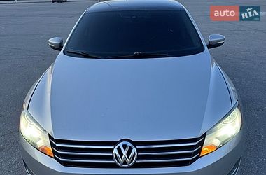 Седан Volkswagen Passat 2012 в Харькове Седан Volkswagen Passat 2012 в Харькове