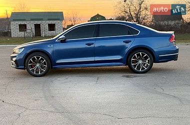 Седан Volkswagen Passat 2016 в Ізмаїлі