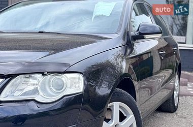 Седан Volkswagen Passat 2006 в Богуславе