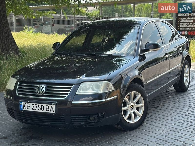 Седан Volkswagen Passat 2004 в Каменском