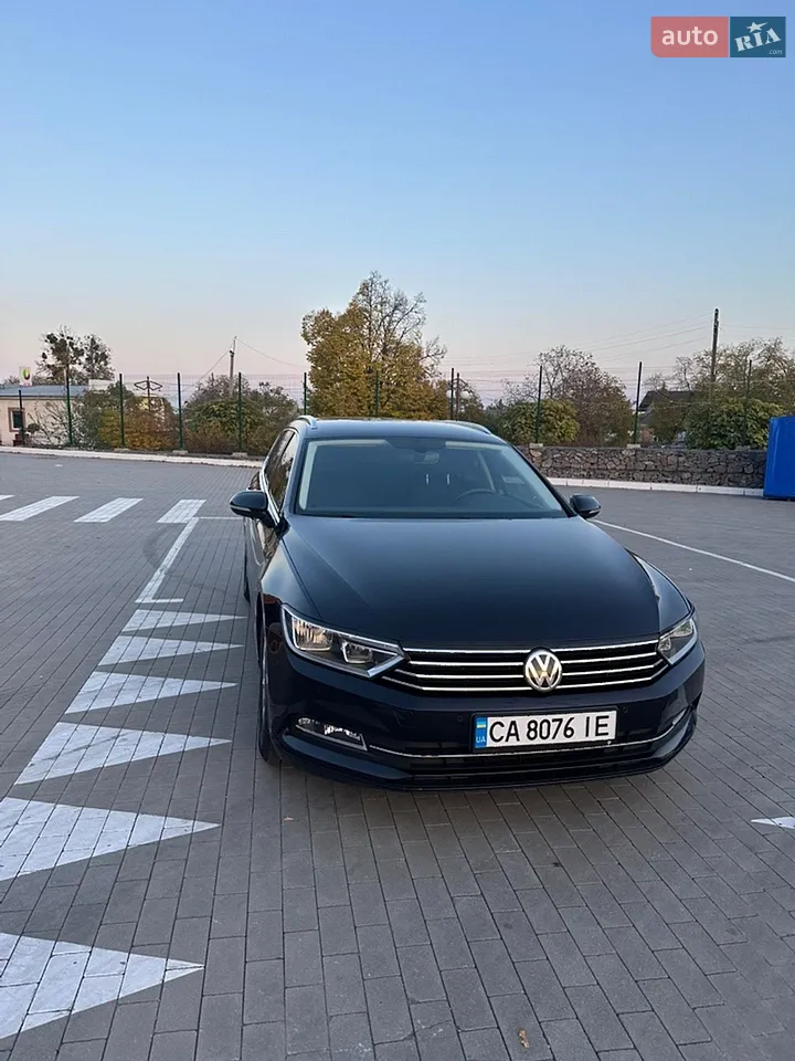 Volkswagen Passat 2017 photo 2