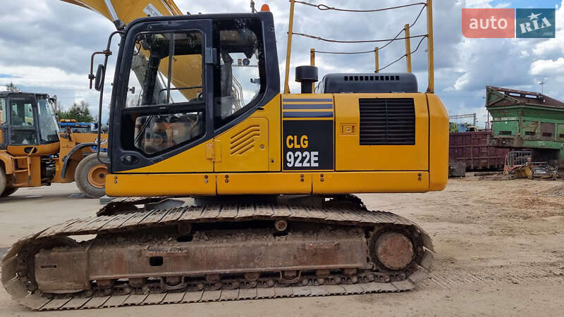 Гусеничный экскаватор Komatsu PC 210 2016 в Одессе