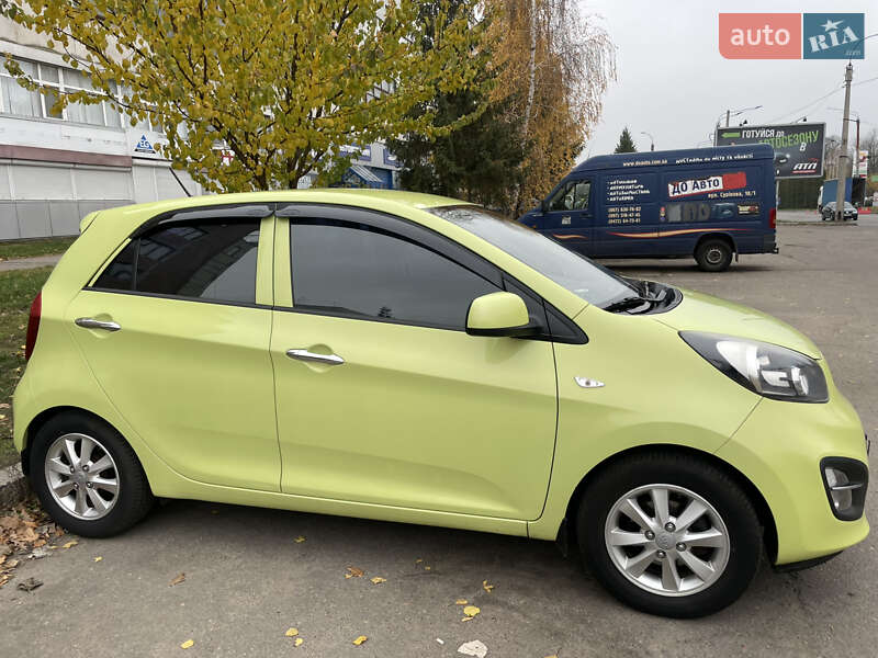 Хетчбек Kia Picanto 2011 в Черкасах