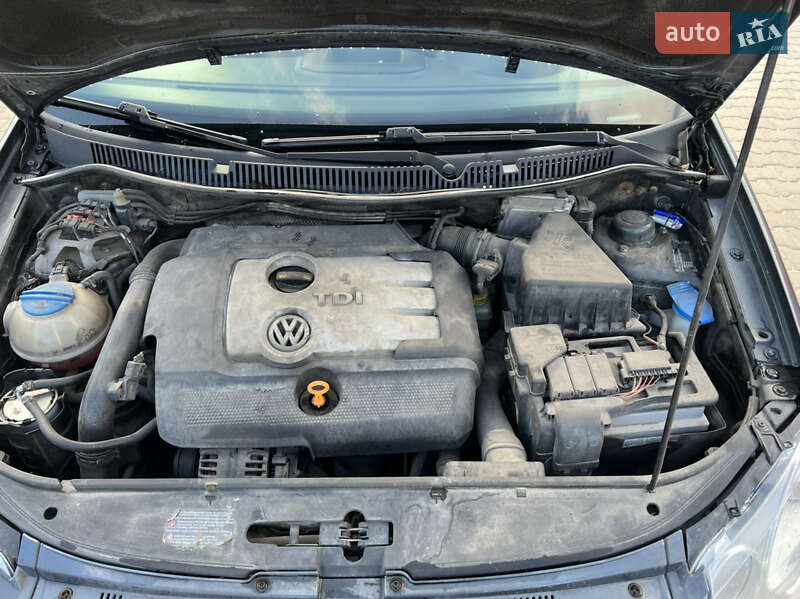 Хэтчбек Volkswagen Polo 2008 в Львове