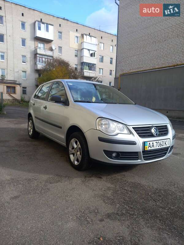 Хэтчбек Volkswagen Polo 2007 в Костополе Хэтчбек Volkswagen Polo 2007 в Костополе
