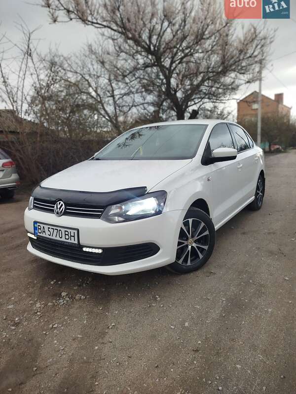 Седан Volkswagen Polo 2012 в Кропивницком