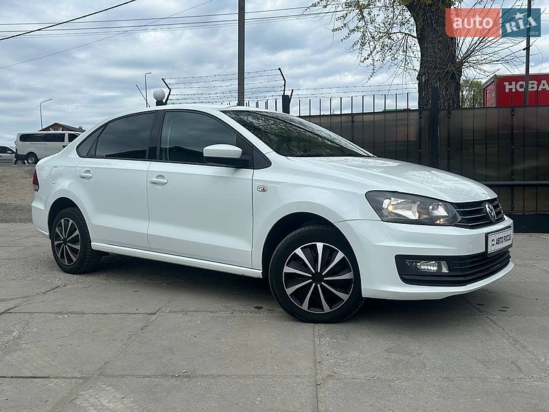 Седан Volkswagen Polo 2017 в Киеве Седан Volkswagen Polo 2017 в Киеве