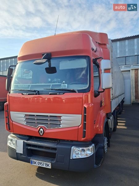 Тягач Renault Premium 2009 в Ровно