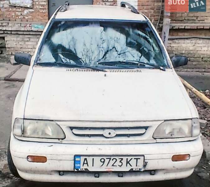 Универсал Kia Pride 2000 в Киеве
