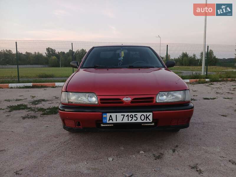 Седан Nissan Primera 1990 в Василькове