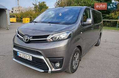 Минивэн Toyota Proace 2019 в Каменец-Подольском