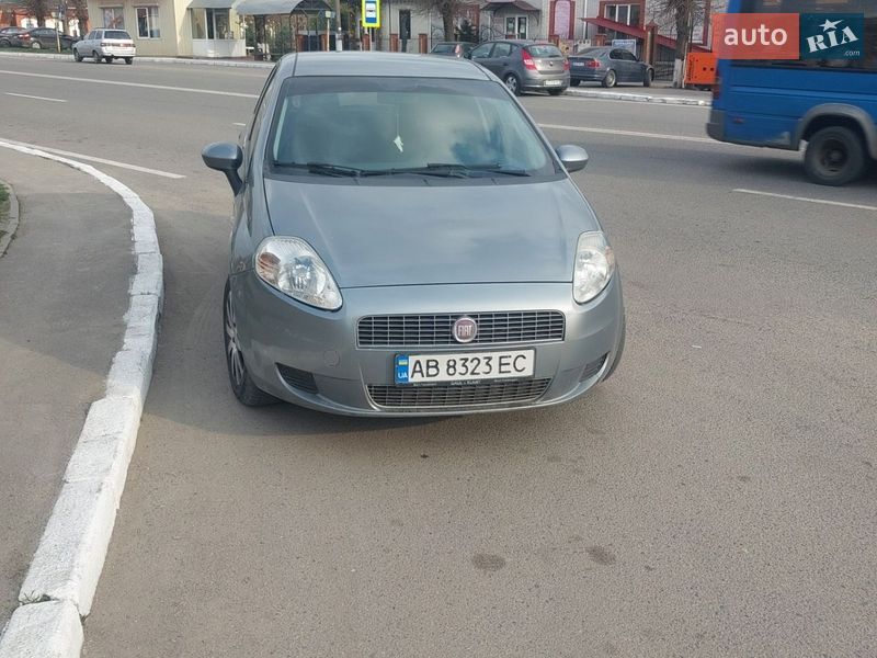 Хэтчбек Fiat Punto 2011 в Гайсине