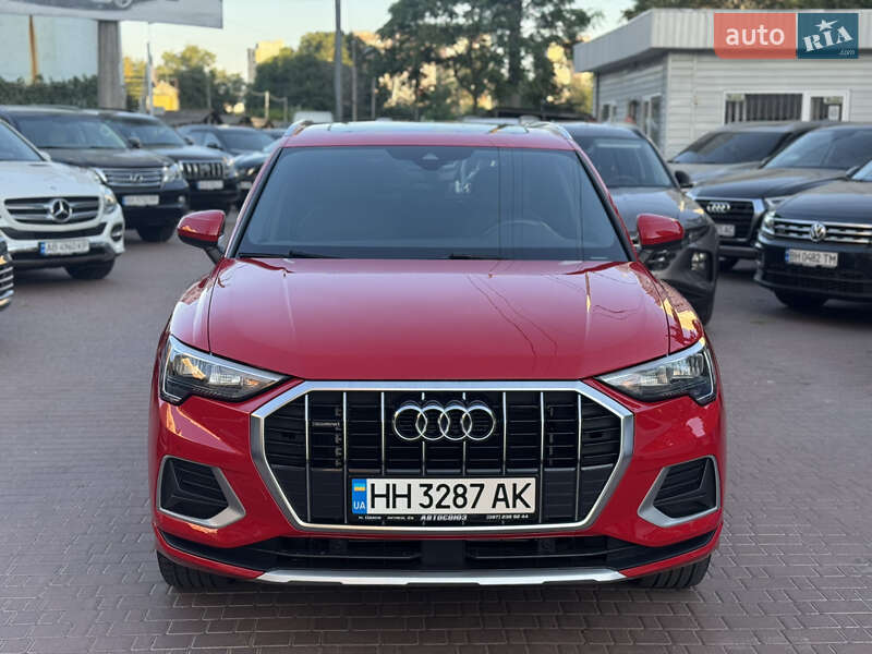 Внедорожник / Кроссовер Audi Q3 2020 в Одессе