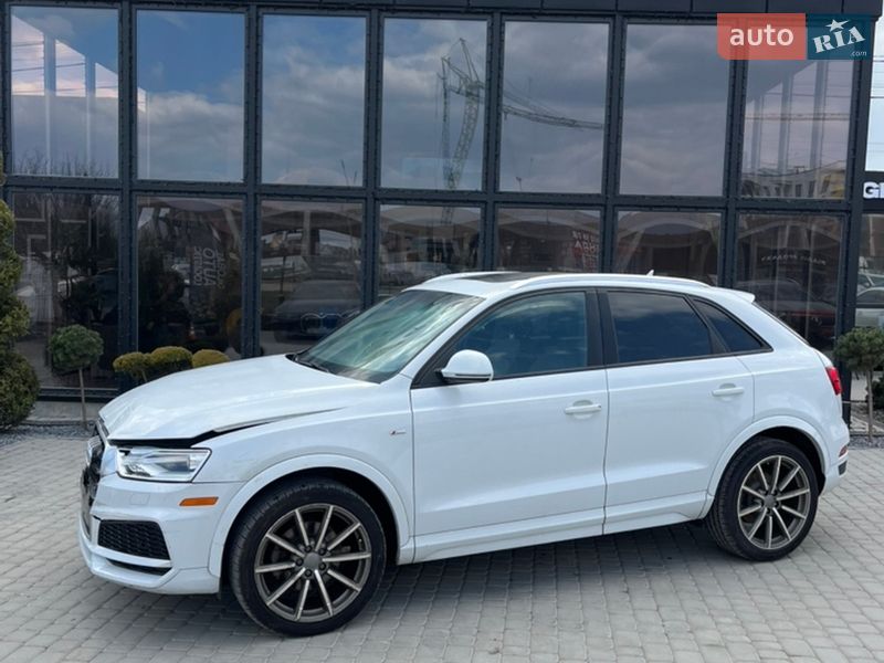 Внедорожник / Кроссовер Audi Q3 2018 в Львове