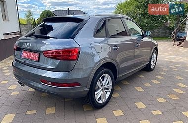 Позашляховик / Кросовер Audi Q3 2016 в Рівному Позашляховик / Кросовер Audi Q3 2016 в Рівному