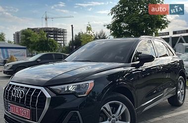 Внедорожник / Кроссовер Audi Q3 2020 в Хмельницком
