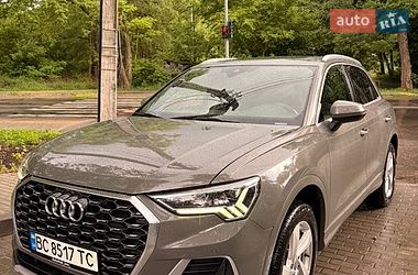 Позашляховик / Кросовер Audi Q3 2019 в Львові Позашляховик / Кросовер Audi Q3 2019 в Львові