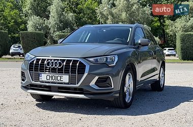 Внедорожник / Кроссовер Audi Q3 2022 в Днепре