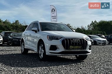 Внедорожник / Кроссовер Audi Q3 2019 в Львове