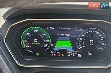 Внедорожник / Кроссовер Audi Q4 e-tron 2025 в Виннице