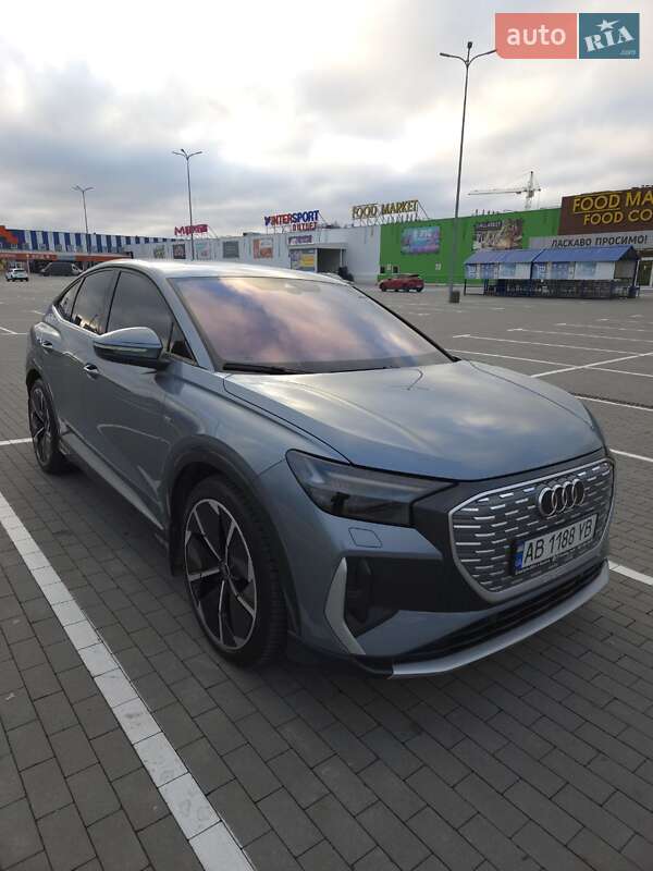 Внедорожник / Кроссовер Audi Q4 Sportback e-tron 2022 в Виннице