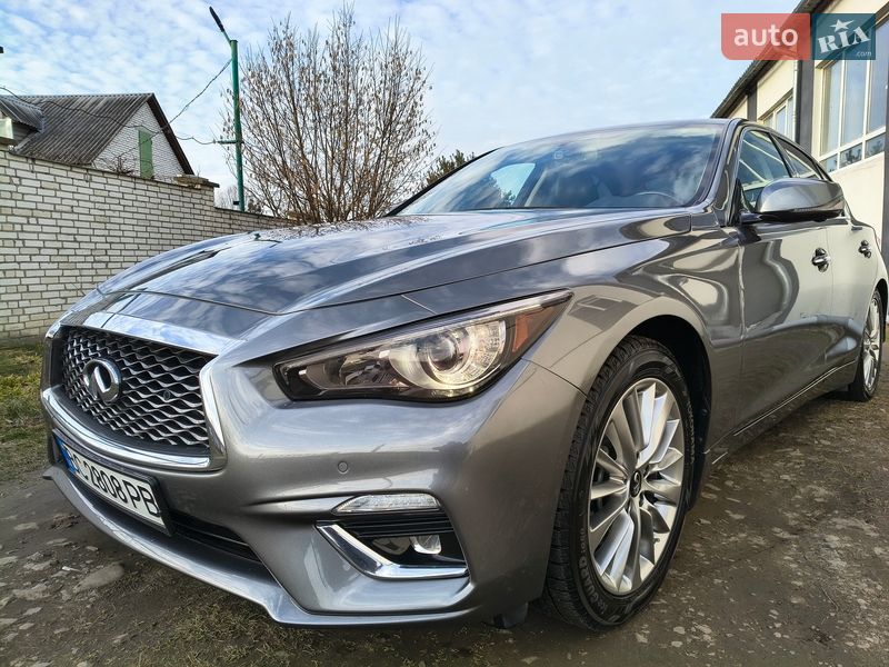 Седан Infiniti Q50 2020 в Львове