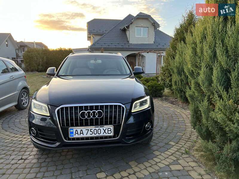 Внедорожник / Кроссовер Audi Q5 2013 в Киеве