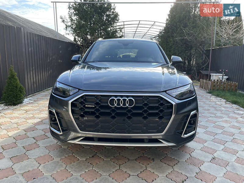 Внедорожник / Кроссовер Audi Q5 2022 в Одессе