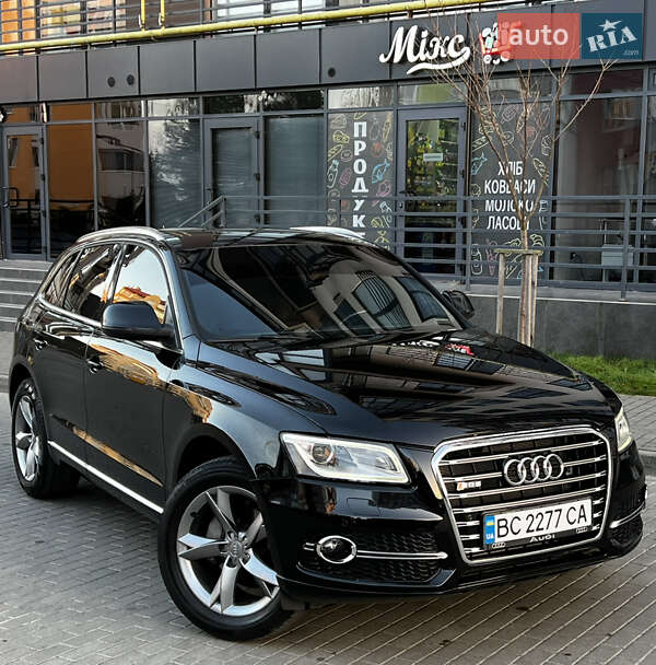 Внедорожник / Кроссовер Audi Q5 2013 в Новояворовске