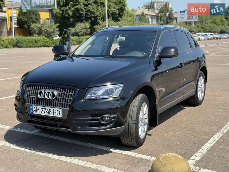 Внедорожник / Кроссовер Audi Q5 2012 в Житомире