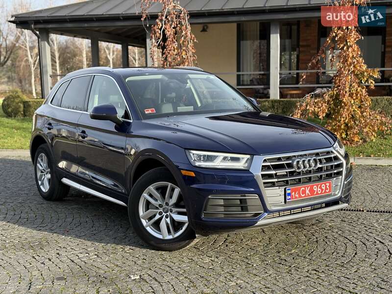 Внедорожник / Кроссовер Audi Q5 2020 в Львове Внедорожник / Кроссовер Audi Q5 2020 в Львове