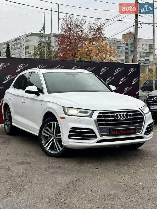 Внедорожник / Кроссовер Audi Q5 2017 в Сумах