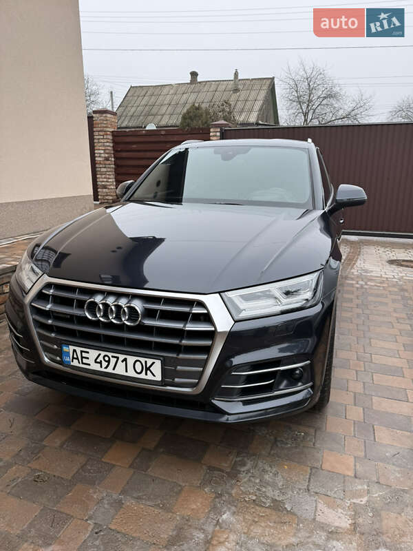 Внедорожник / Кроссовер Audi Q5 2019 в Днепре