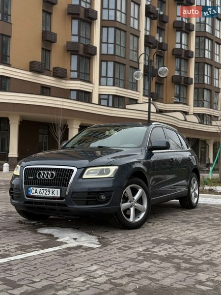 Внедорожник / Кроссовер Audi Q5 2009 в Киеве