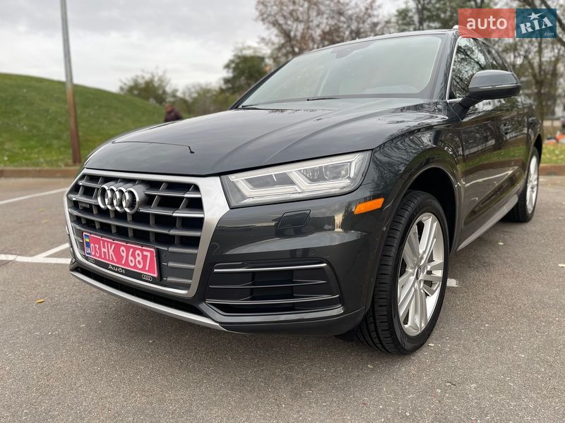 Позашляховик / Кросовер Audi Q5 2017 в Києві