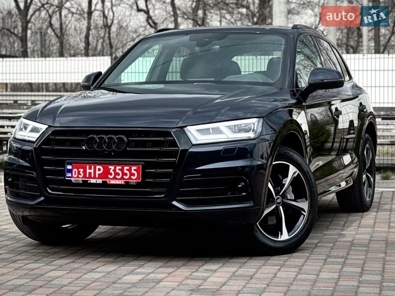 Позашляховик / Кросовер Audi Q5 2020 в Рівному