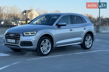 Позашляховик / Кросовер Audi Q5 2017 в Києві