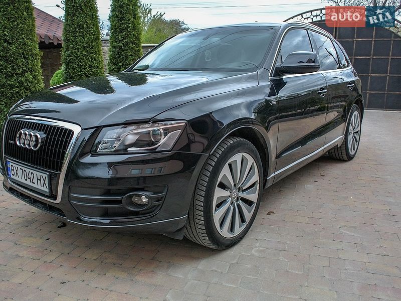 Внедорожник / Кроссовер Audi Q5 2012 в Каменец-Подольском