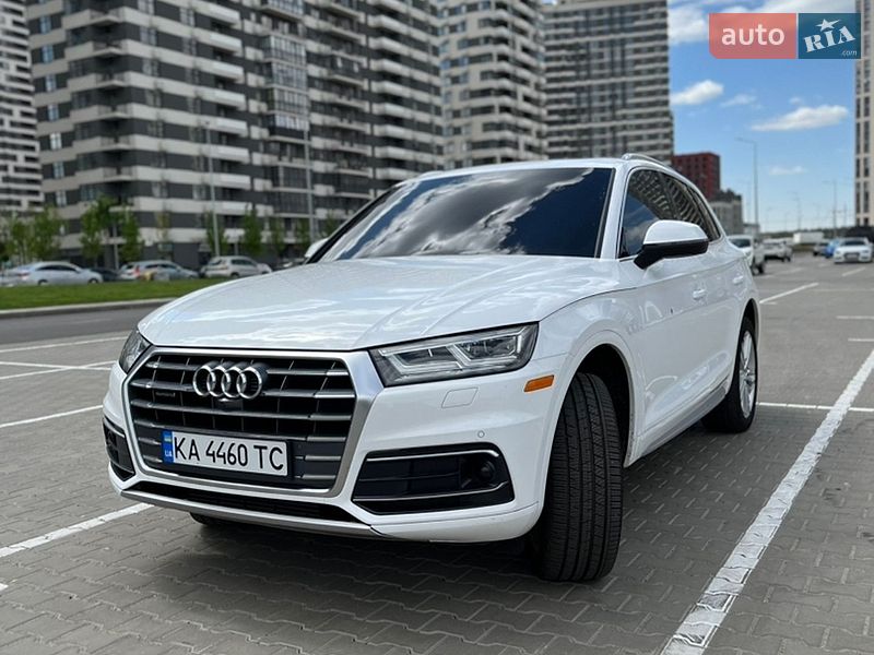 Внедорожник / Кроссовер Audi Q5 2018 в Киеве