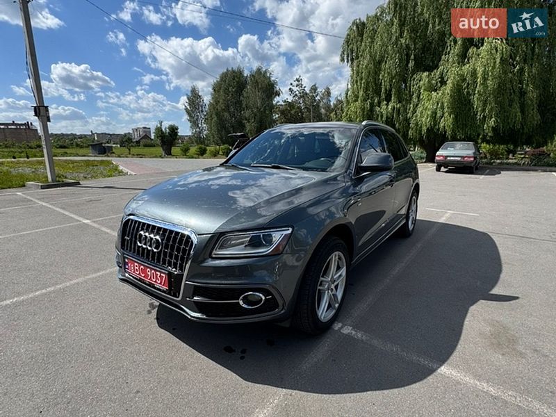 Внедорожник / Кроссовер Audi Q5 2012 в Здолбунове